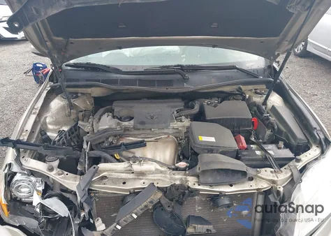 2016 Toyota Camry Le z USA, uszkodzony, nr VIN 4T4BF1FK9GR528887